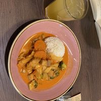 Vegetable curry and mango lemonade  at HAM - Kaimug - T1 in Hamburg
