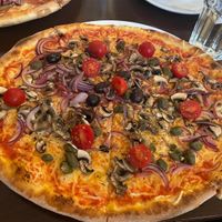 Vegan Pizza Napoli  at Pizzeria Casa Piccola in Vienna