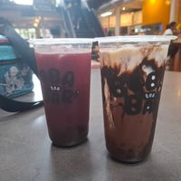 Vegan berry boba, veganizable tiramisu boba at Boba Tea Bar in Montevideo