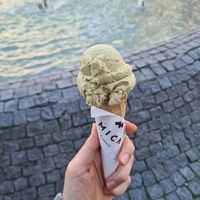 Vegane Pistazie at Mica Eisdiele  in Stuttgart