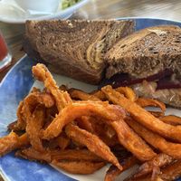 Vegan beet Reuben with sweet potatoes fries at Cafe Evergreen in Nokomis