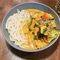 Curry mit Udonnudeln statt Reis.   at Chay Village - Friedrichshain in Berlin