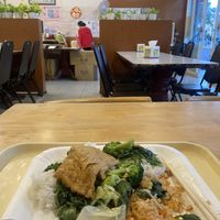 How to warm food by leaving room to spread rice underneath after they weigh everything else!  at Natural Self Service Vegetarian Garden in Pingtung