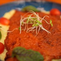 Seitan on top of mashed potatoes was 🔥🔥🔥 incredibly delicious!   at Yurakuna in Arequipa