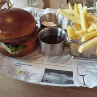 Veganer Burger at Holzalm Hochfügen in Hochfuegen