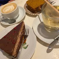 Pumpkins cake and chocolate raspberry   at KLUTS in Utrecht