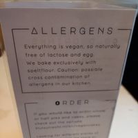 Everything is vegan 💚 at KLUTS in Utrecht