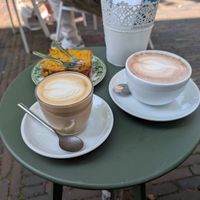 The pumpkin and orange cake was delicious. Drinks too at KLUTS in Utrecht