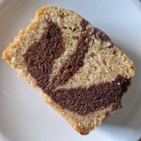 Marmorkuchen😋 at KLUTS in Utrecht