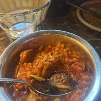   at Royâ  in Glasgow