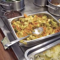 Buffet pratos quentes at Alternativa Casa do Natural in Sao Paulo