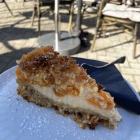 Vegan coconut/mandarin cake  at Zweite Heimat Dangast in Varel