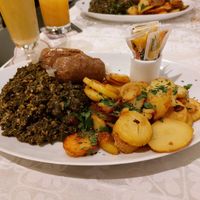 Veganer Grünkohl, Bratkartoffeln und Pinkel at Der Kuhhirte in Bremen