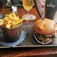 Vegan burger avec extra bacon végétal at BarBarossa - Oliver Plunkett Street in Cork