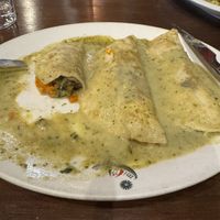 Enchiladas w Salsa Verdee  at Mi Méjico in Granada