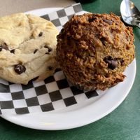 Cookie and muffin at Resto Vego in Montreal
