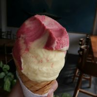 Maracuya and Mora at Galapagos Deli in Puerto Ayora