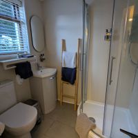 Shower room at Gorllan in Eglwyswrw