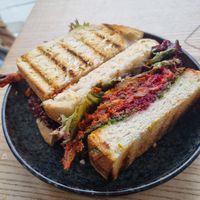 Sandwich mit Pilzen at Oben in Vienna