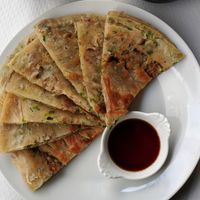 Feuilletées aux champignons at Toutofu in Paris