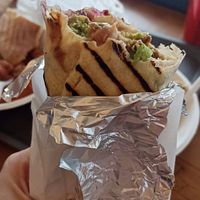 Piadina con hummus, falafel e verdure at Yalla Amigo in Verona