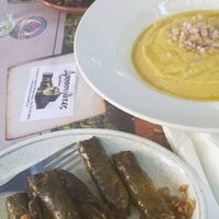 Yellow split peas (fava) and stuffed vine leaves at Drosoulites - Rakadiko  in Rhodes