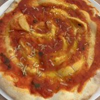 Pizza marinara  at Capriccio Italiano in Merida