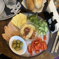   at DAS HOUSE Café & Bar in Vienna