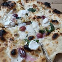 Zero formaggi pizza. at FLIP - Vegan Pizza in Tampere