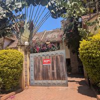 Entrance (there's no sign!) at Hob House in Nairobi