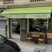   at Vêjé Viver Bem  in Nice