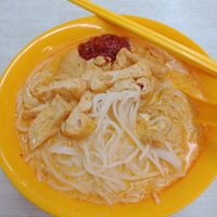 Curry laksa with 'white noodles'. Delicious curry soup made only with coconut milk, no dairy. at Kwan Tzi Zhai Vegetarian Cuisine 觀自齋 - Geylang in Central Singapore