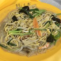 hokkien mee $5 👍🏻👍🏻👍🏻 at Kwan Tzi Zhai Vegetarian Cuisine 觀自齋 - Geylang in Central Singapore