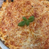 Margarita mit veganem Käse  at Roberts in Stuttgart