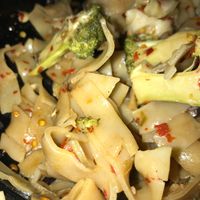 drunken noodles with no sauce  at Spice and Dice in Towson