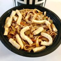 Tofu pad Thai  at Socialicious in Dubai