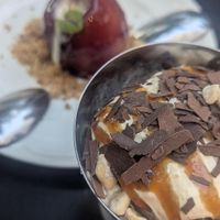 Snickers Daimant et pomme d’amour  at Daimant Saint-Honoré in Paris