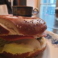 Veganer Bagel at tanteleuk in Dresden