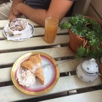 vegan  cakes at tanteleuk in Dresden