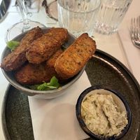 Tofu sticks (“fish” sticks)  at Brasserie Le Tambour in Paris