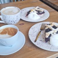  at KUNST Cafe & Pottery Painting in Malmo