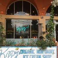 store front at Kippy's Ice Cream Shop in Venice
