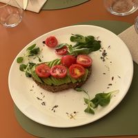   at Avenue Bistrot in Como