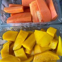 papaya and mango at Bengho Fruit Store in Penang