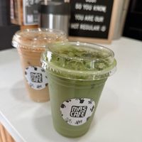 Matcha and iced lattee  at Más Café in Moab