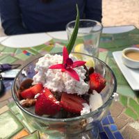 Vegalicios chocolate sundae  at Robin's Restaurant in Cambria