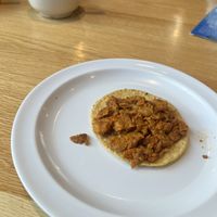 Porciones pequeñas, taco pastor irreal   at Taqueria El Califa in Queretaro