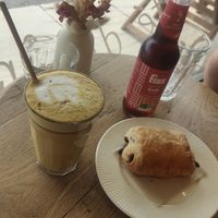  at Lucy's Coffee in Lescar