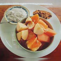 Breakfast vegan yoghurt at Como En Mi Casa in Puerto Viejo De Talamanca