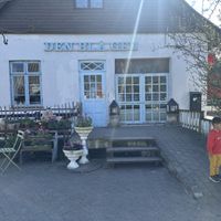 The outside   at Den Blå Ged in Faarevejle